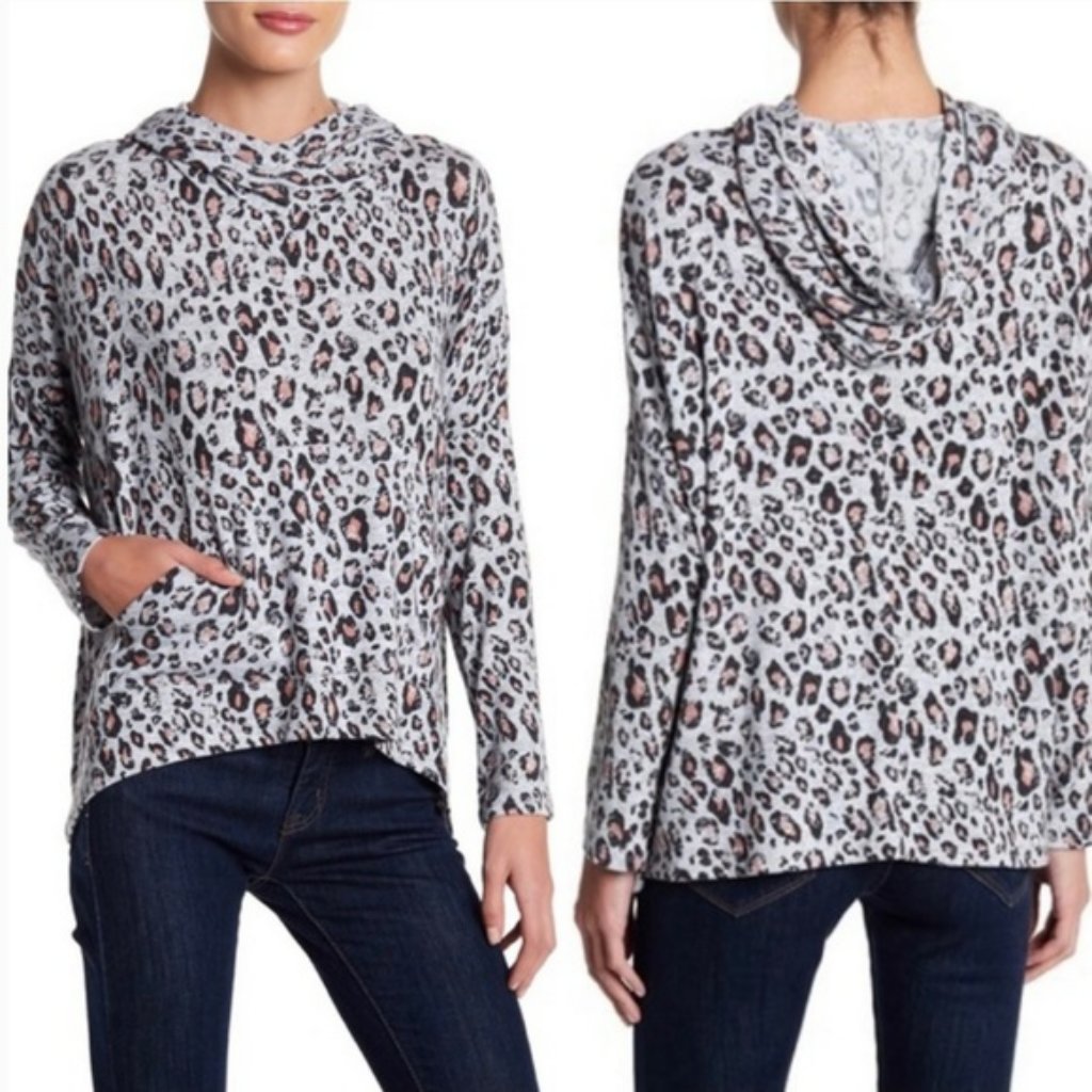 Anthropologie Sundry Leopard Print Pullover Hoodie || Medium